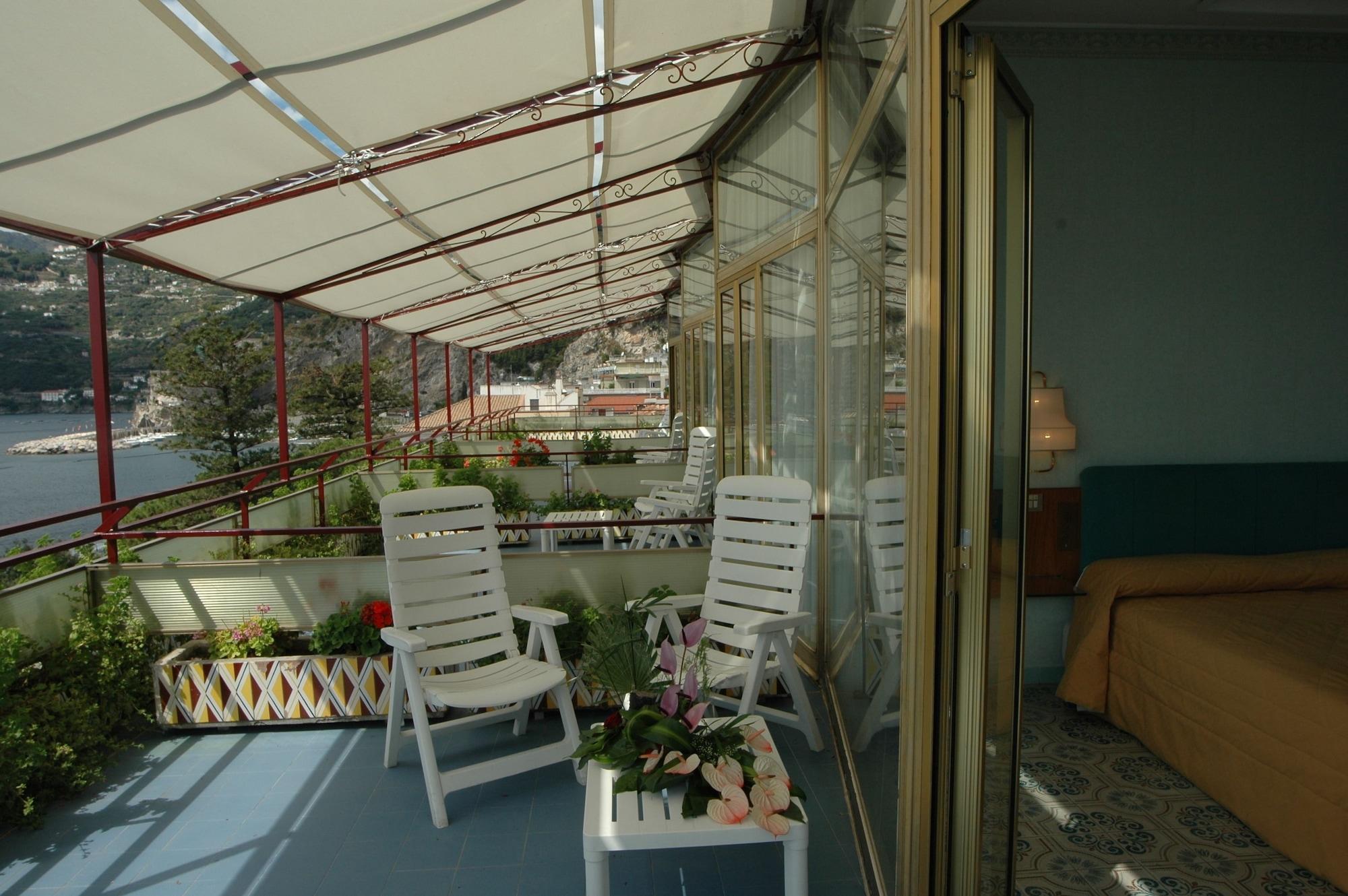 Reginna Palace Hotel Maiori Exterior foto